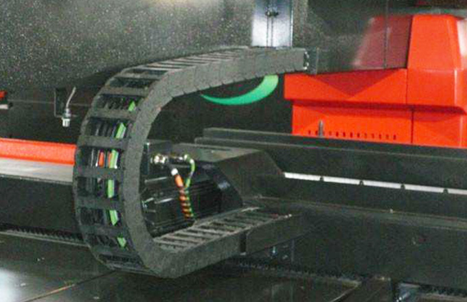 深圳客戶購買機床穿線工程塑料拖鏈